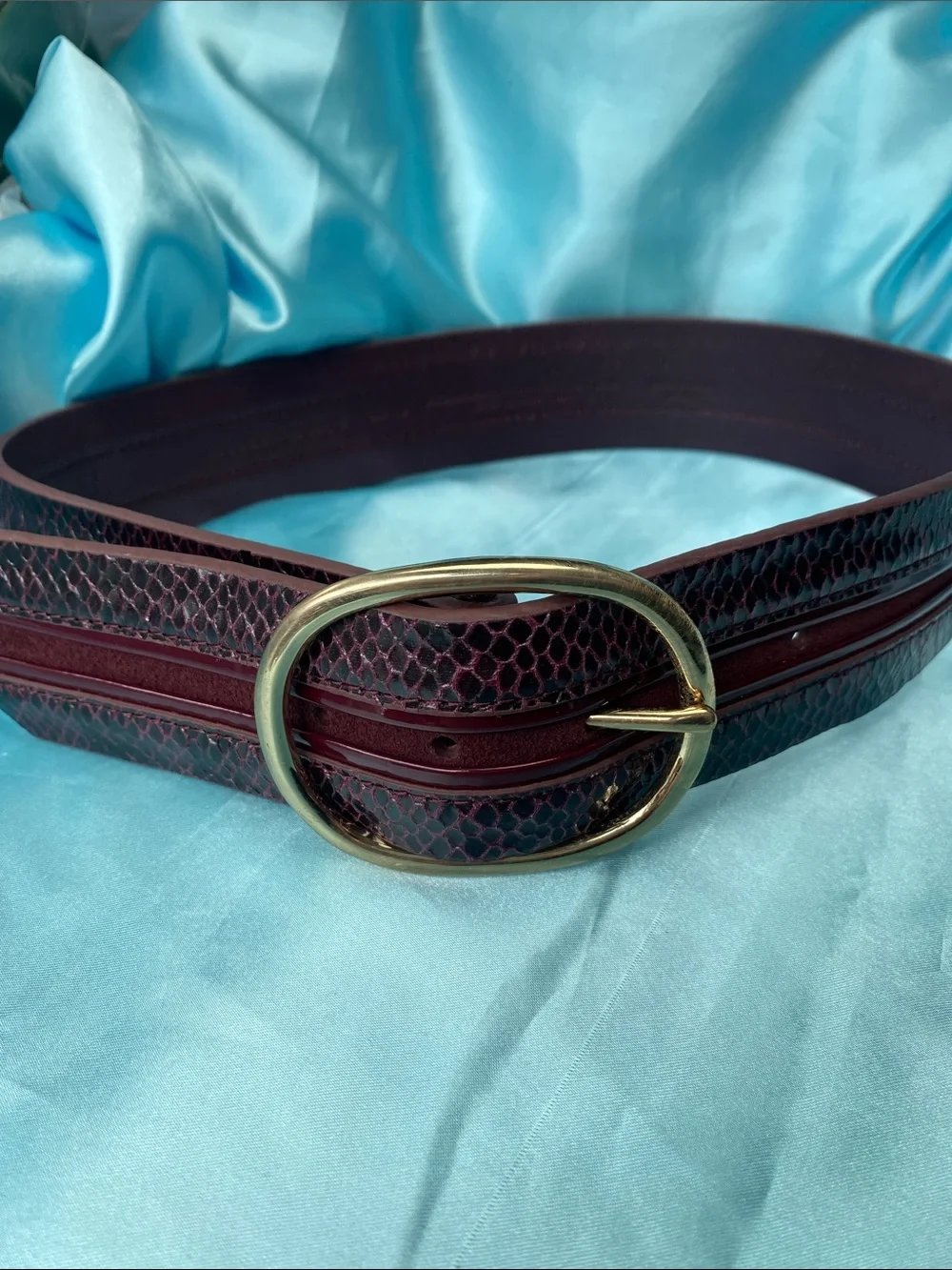 Banana Republic Thick Burgundy Snakeskin Look Belt with Gold Oval Buckle